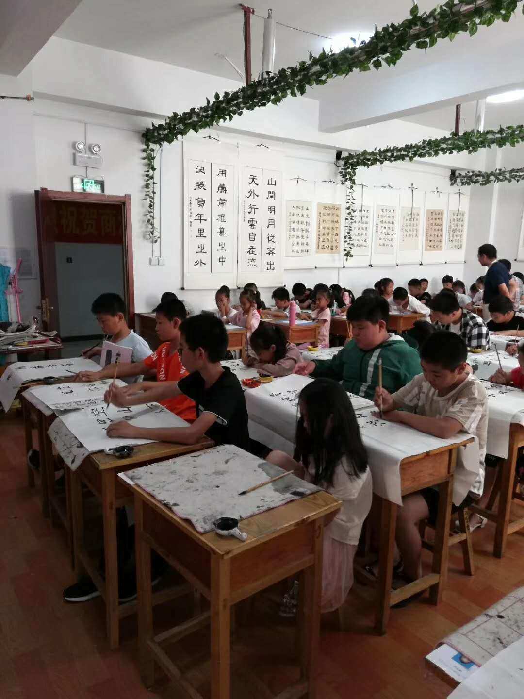 啟明星書法培訓學校首屆學生書法展側記
